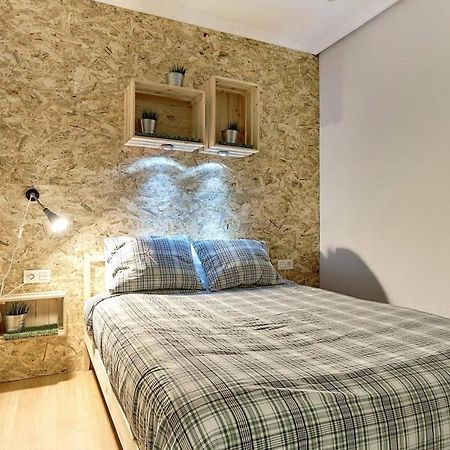 Morales - 2 Habitaciones, Espacioso Y Tranquilo Junto A Hospital Murcia Esterno foto